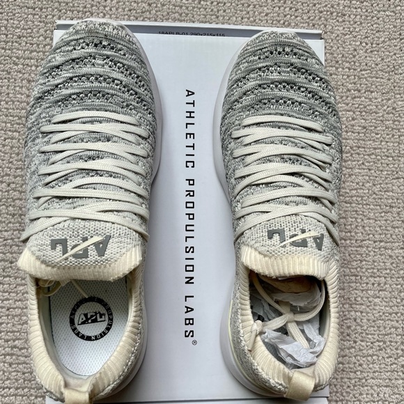 APL: Athletic Propulsion Labs Techloom Wave Sneakers - Picture 8 of 10